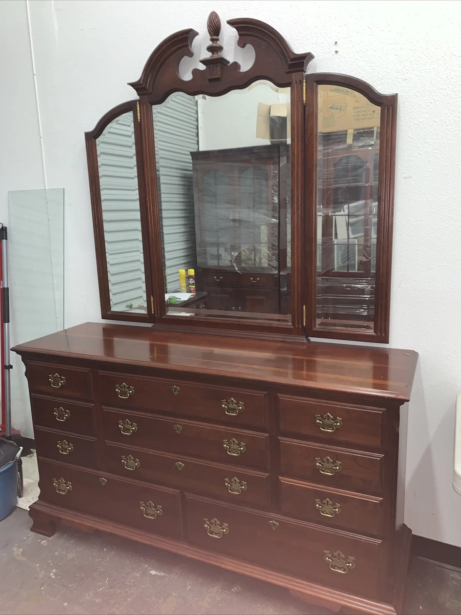 Pennsylvania house dresser deals