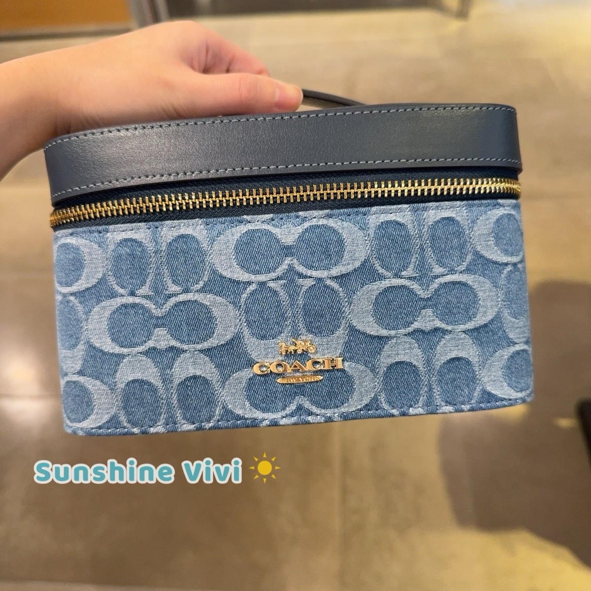 NWT Coach CDC16 Cosmetic Case in Signature Denim denim/Gold/Indigo