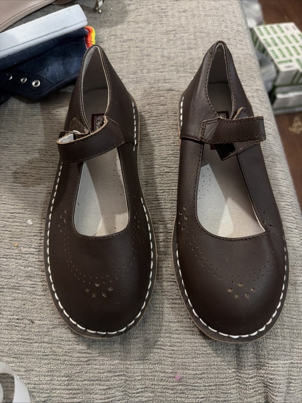 L'AMOUR Girls Leather Mary Jane's Size 2 Brown Real Leather Classic Shoes
