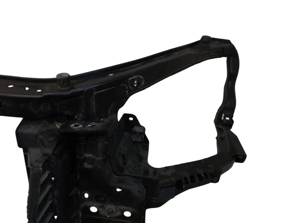 Panel de soporte de radiador Kia Rondo 2007-2012 usado OEM 641101D000 Foto 4 de 4