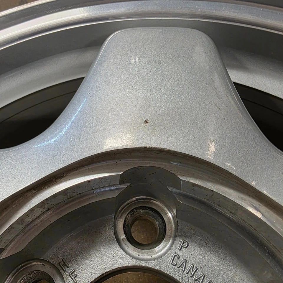 RUEDA USADA CHEVROLET LUMINA MONTE CARLO 16" 5110 #2 Foto 4 de 4