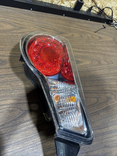 SUBARU BRZ / SCION FR-S TAIL LIGHT LEFT LH 2013 2014 2015 2016 OEM - Picture 2 of 9