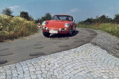 Porsche 911 T testing Development Centre Weissach photograph press photo factory