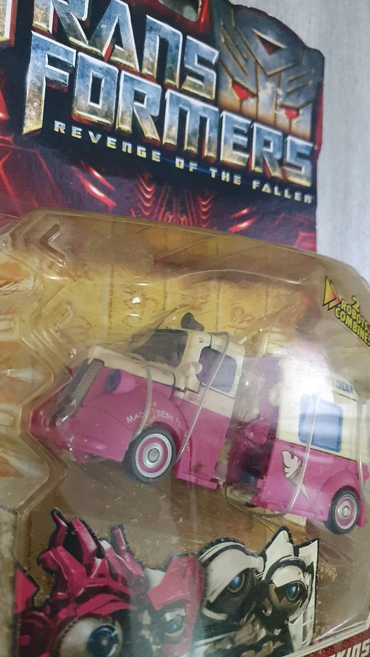 Vintage Transformers Skids Munflap Icecream Truck Revenge of the Fallen Unopened - Image 3 of 4