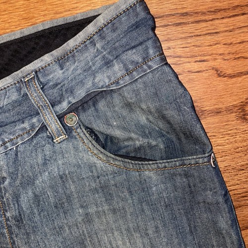 Marc Echo Cut And Sew Italy Women’s Straight Leg Chino Jeans Size 34 Red Label - Picture 7 of 16