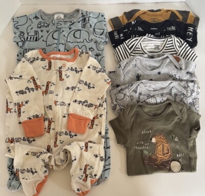Gerber Multi Animal Print Bundle Of 2 Full Zip Pjs 6 Snap Button Shirts Sz 0-3M