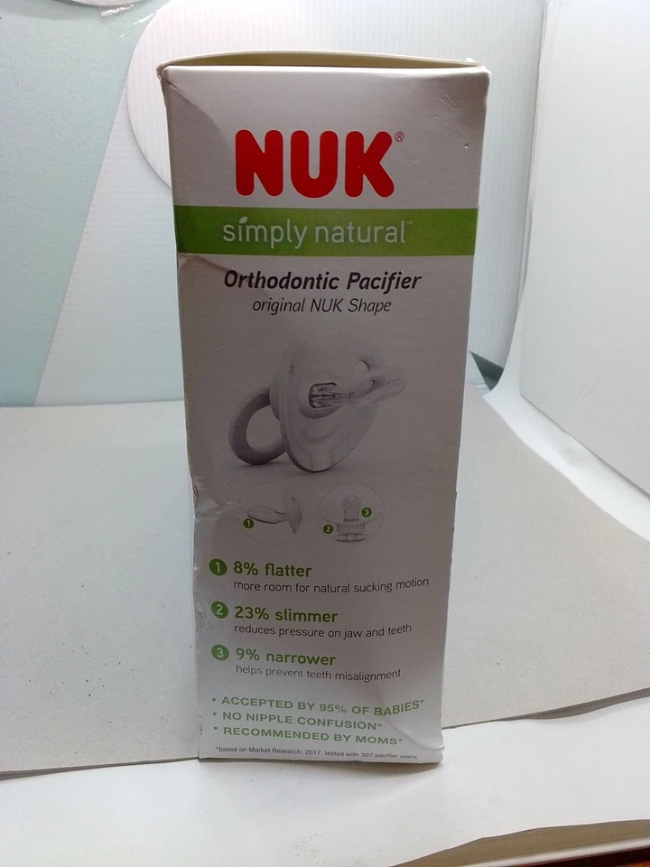 Nuk Simply Natural Biberón Recién Nacido Set de Regalo 2 Biberones de 5oz y 2 9oz CAJA ABIERTA Foto 4 de 4