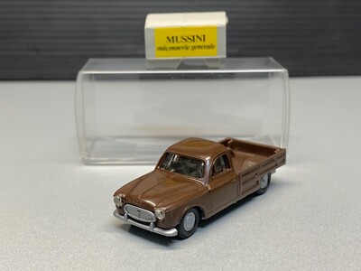 Peugeot 403 Pickup car Pritsche Plane Transporter Mussini 23-00 Praline H0 1:87