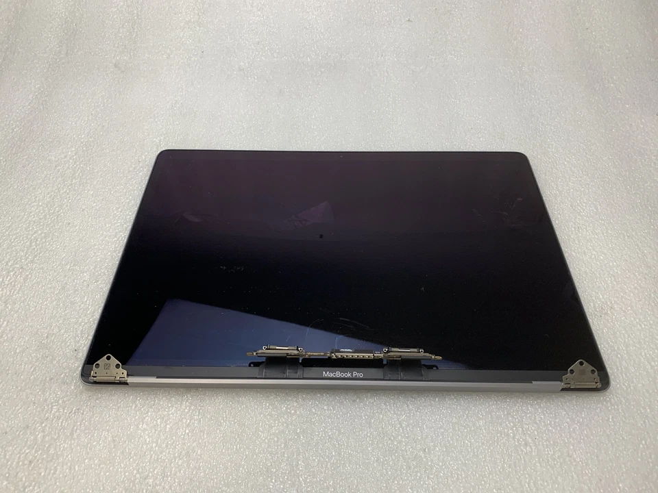 MacBook Pro A1990 15" 2018 2019 Retina LCD Assembly SPACE GRAY 661-10355 Grade C - Image 3 of 4