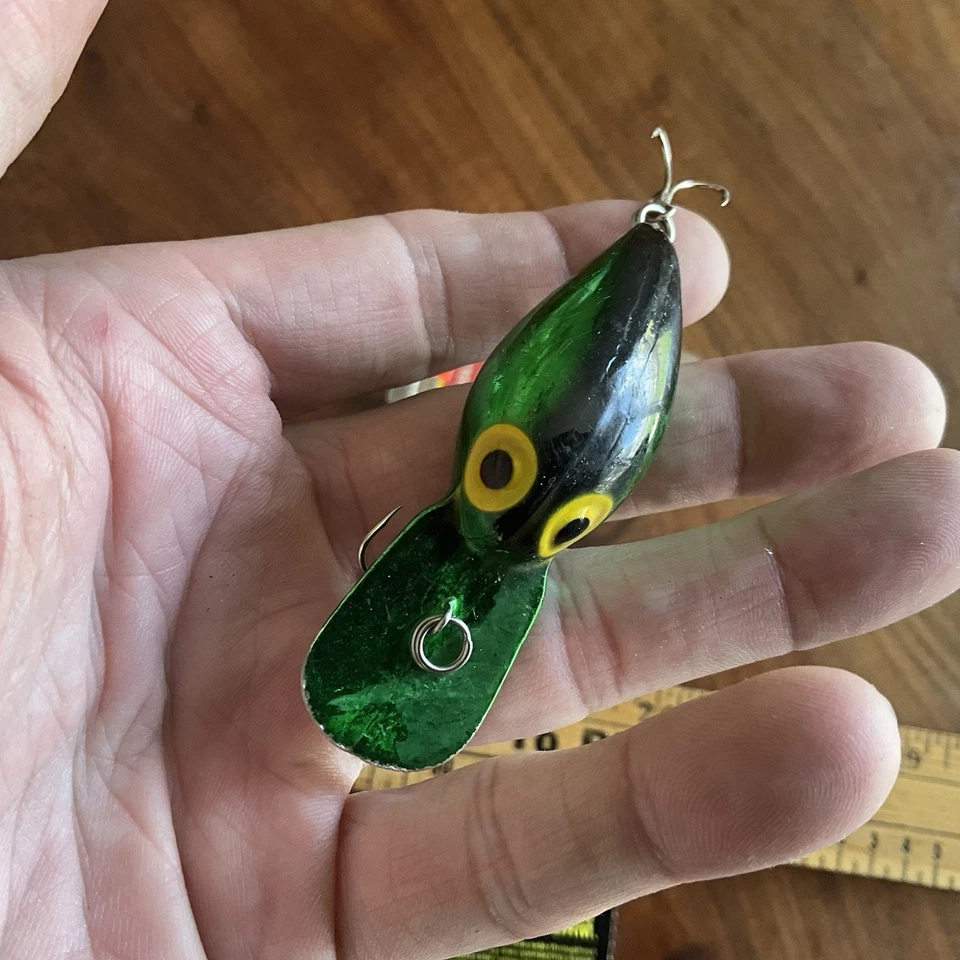 Señuelo de pesca vintage Storm Pre-Rapala Wiggle verruga sonajero caja original papeleo Foto 3 de 4