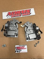Mopar E Body Door Striker Latch Assembly 1970 Cuda Barracuda 70 Challenger Set