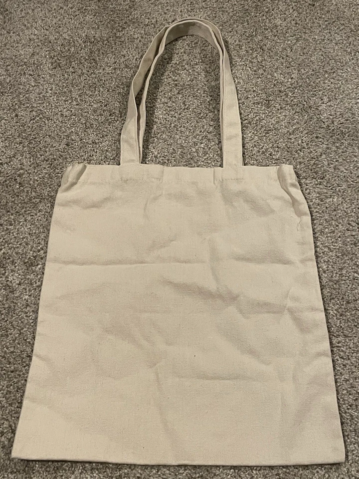 Seattle Sounders Bundle: Canvas Bag, Sunglasses, Shot Glass, Necklace, Earrings - Image 3 of 4