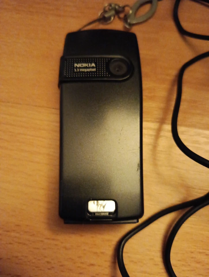 Nokia 6230i - 32MB - Schwarz (Ohne Simlock) - Bild 3 von 4