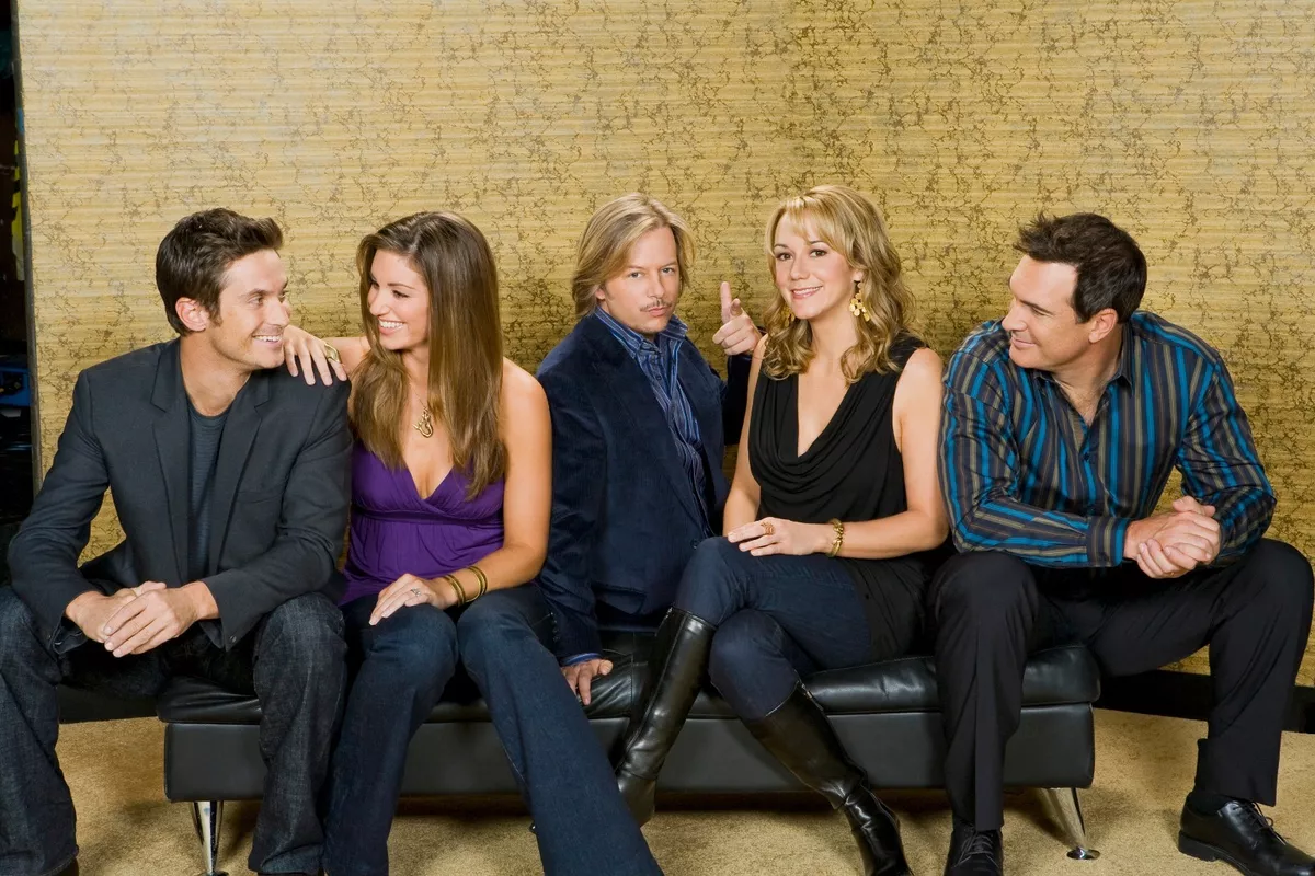 Rules of engagement cast