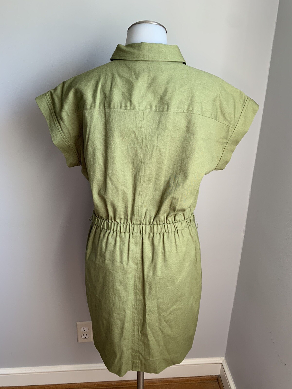 Women’s LDT Solid Green Button Up Collared Shirt … - image 3