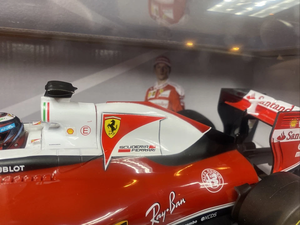 Maisto 1/14 Scale Radio Control Ferrari F1 SF16-H RC Car Kimi Raikkonen Iceman - Image 4 of 4