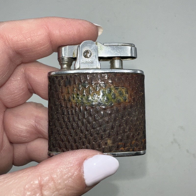 RONSON Standard Snakeskin Feel Cigarette Lighter Collectible Vintage Rare