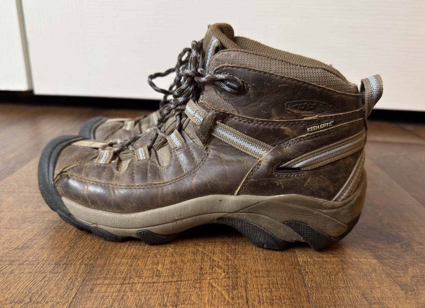 Stivali da trekking impermeabili Keen Targhee II da donna taglia 10 in pelle marrone 1004114