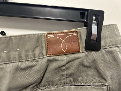 Calvin Klein Jeans Women’s Size 12 Cotton Khaki Shorts - Imagen 12 de 17