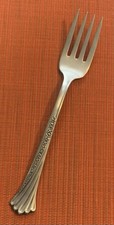 VTG. Oneida Distinction Deluxe SPRING GLEN Glossy Stainless SALAD FORK 6-7/8  