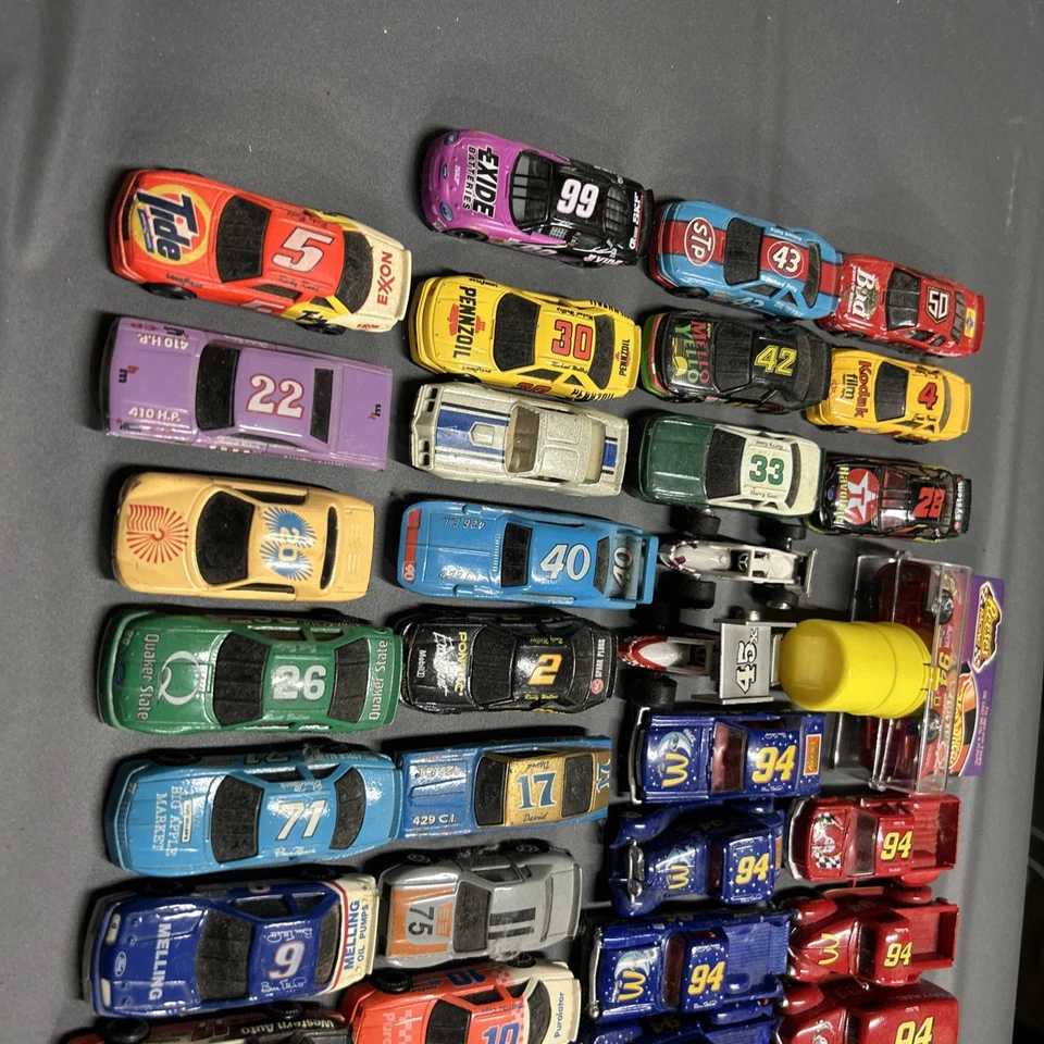Lot Of 45 Racing Champions McDonald's 1:64 Bill Elliott #94 NASCAR - Image 3 of 4