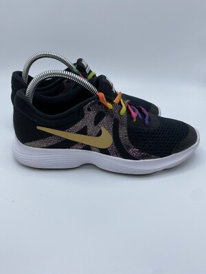 nike revolution kids