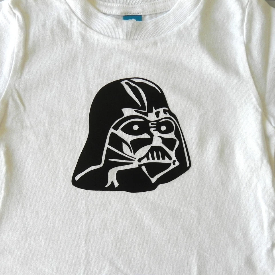 Camiseta 2T Blanca Precious Cargo con Star Wars Darth Vader HTV Imagen Vinilo Foto 2 de 4