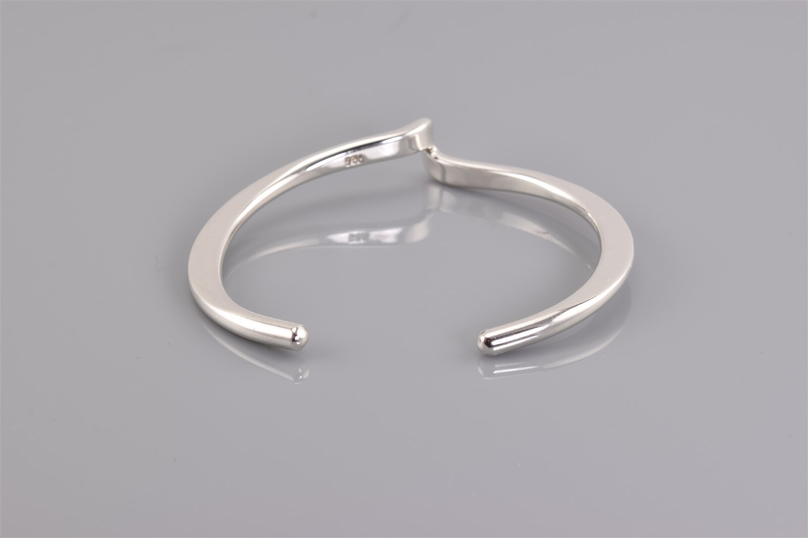 Sterling Silver Solid Swirled Twist Modernist Cuf… - image 4