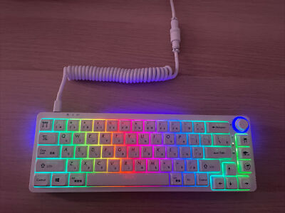 custom keyboard | Gamakay LK 67 case | lubed boba u4t switches + coiled cable