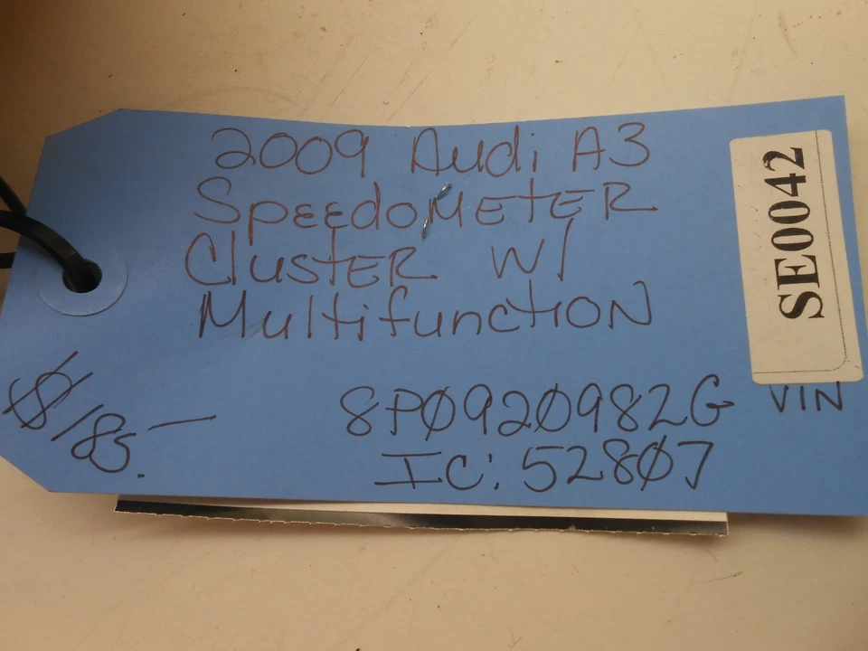 Audi A3 2009 velocímetro clúster con multifunción 8P0920982G IC 52807 SE0042 Foto 4 de 4
