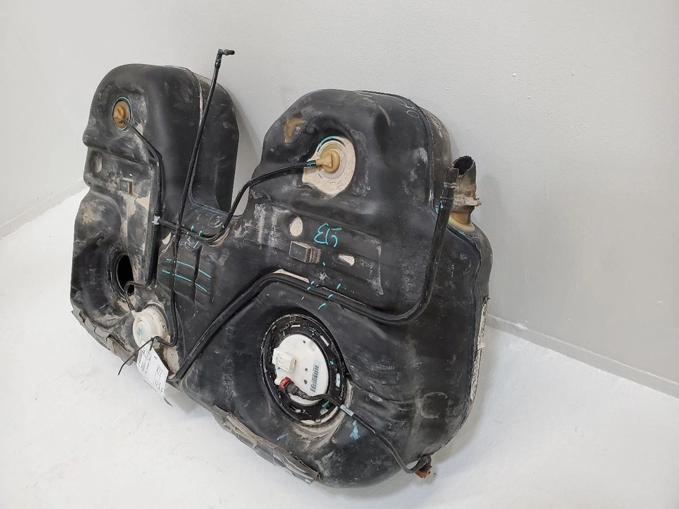 2012-2019 DODGE JOURNEY Fuel Tank AWD 21.1 Gallon 68158197AE Foto 4 de 4