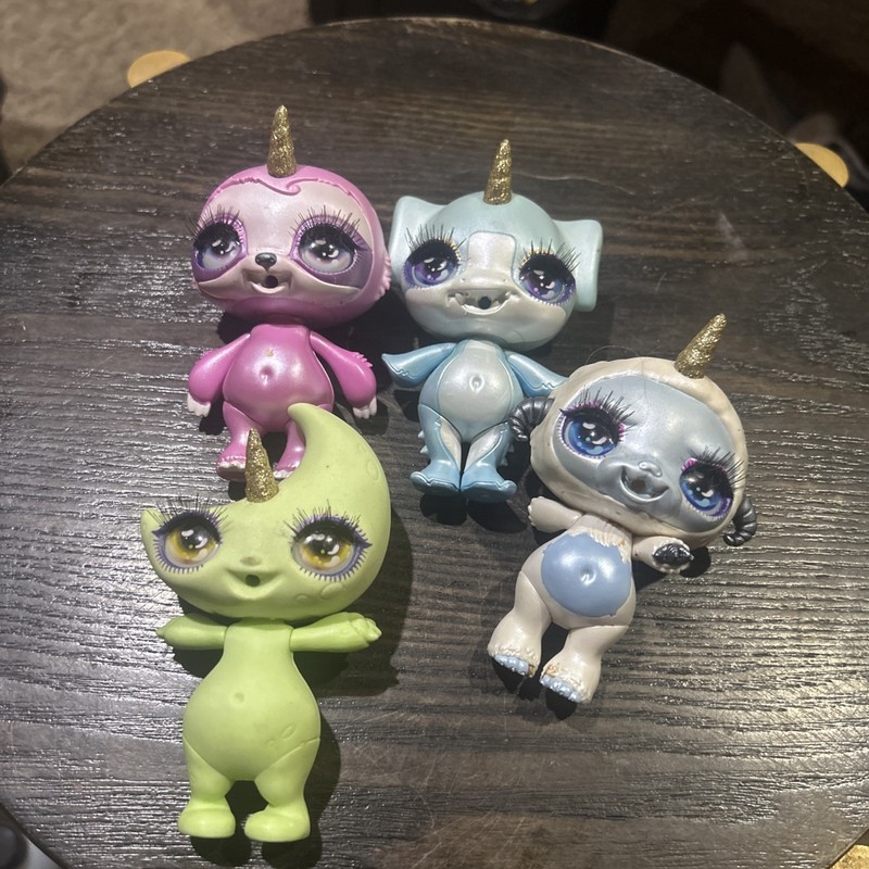 Poopsie Rainbow Surprise Sparkly Critters HAMMER Rare Unicorn Shark Figure