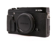 RARE - Fujifilm Fuji X-E2s Digital Camera Body in Black