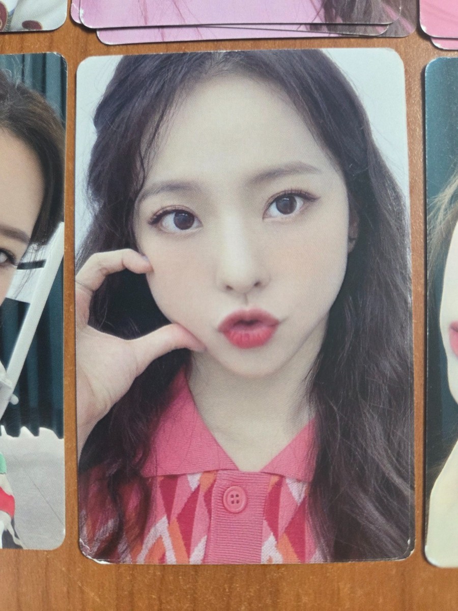 LOONA ARTMS HULA HOOP トレカ キムリップ セット Kimlip Choerry Loona Makestar POB Photocard Album 