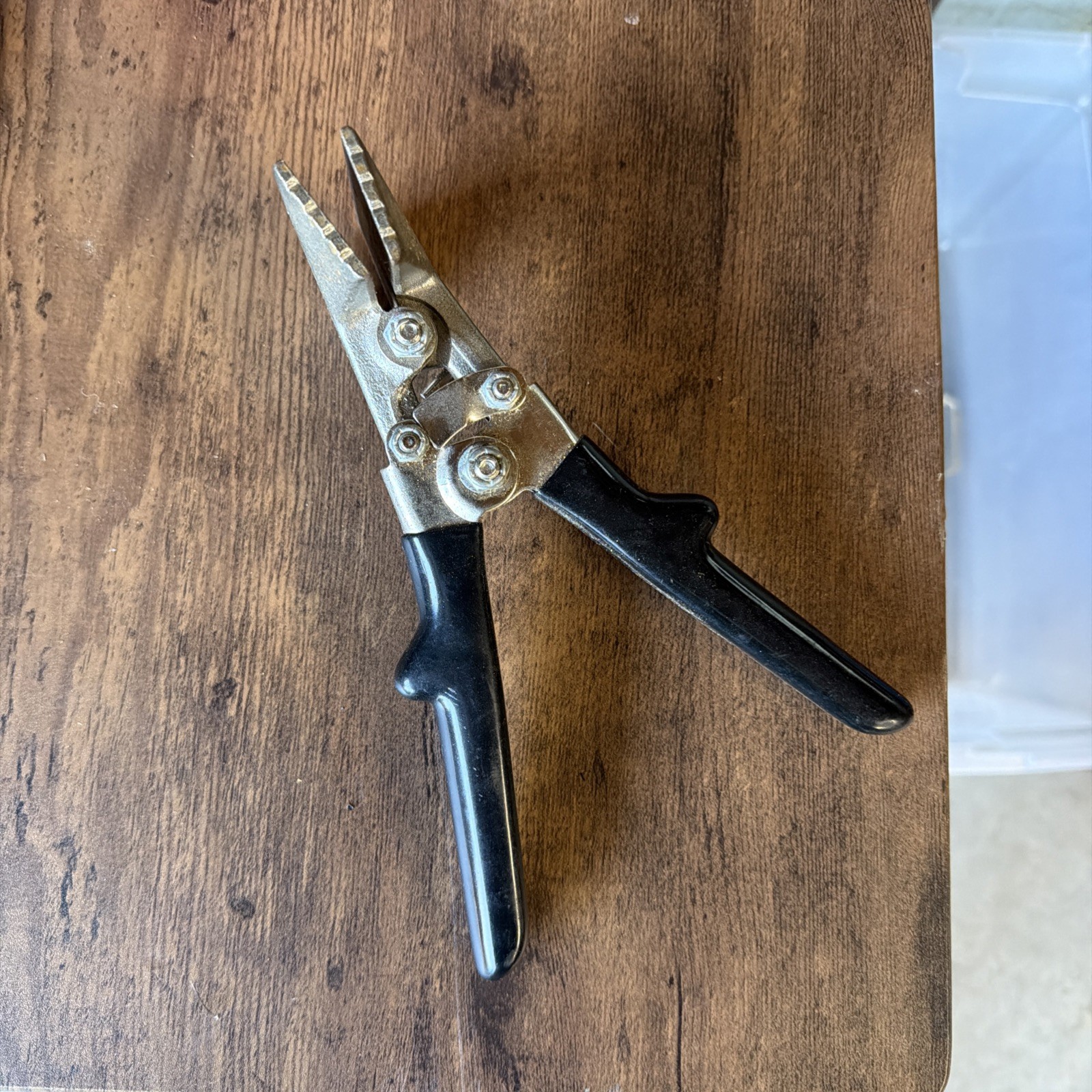 Malco S2 Hand Seamer Sheet Metal Crimper Tool With Rubber Grip Handles
