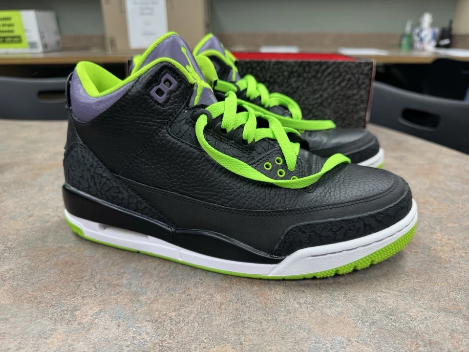 Nike Air Jordan 3 Retro Joker Foto 2 de 4