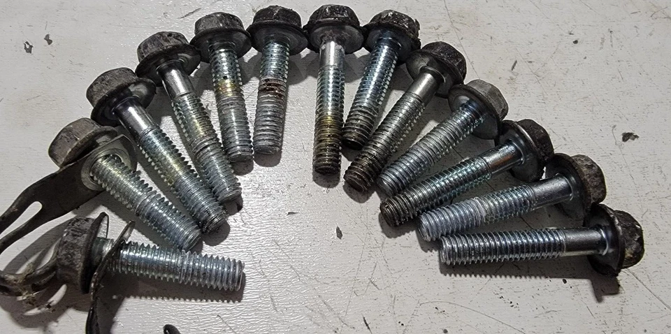 Pernos de montaje de cárter de aceite 1979 Suzuki GS1000 GS1000L G GS 1000 79 80 Foto 2 de 4