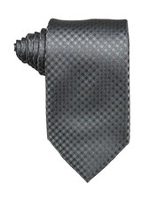 Geoffrey Beene Hand Made 100 Polyester Men  s Designer Geometric Tie 60  X 3.25  