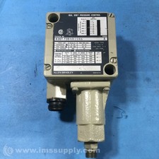 Allen Bradley 836T-T351JX19X6 Series A Pressure Switch USIP