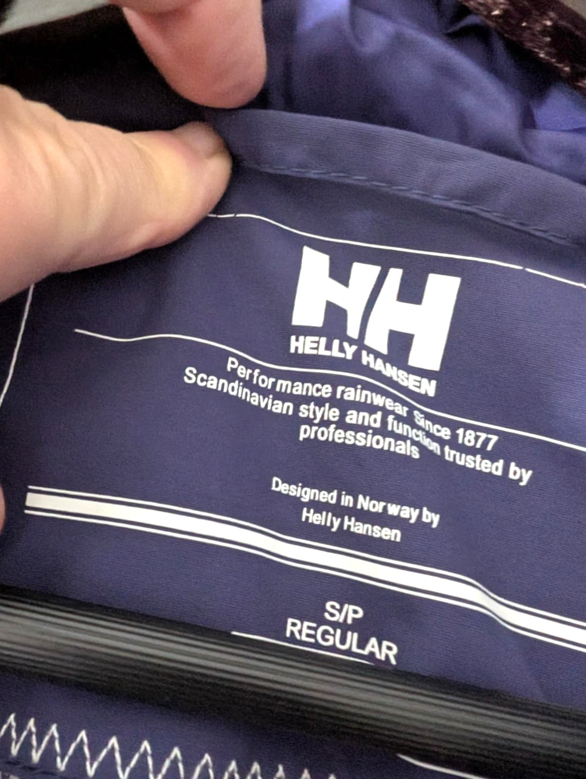 Helly Hansen Helly Tech Performance Hooded Purple… - image 10