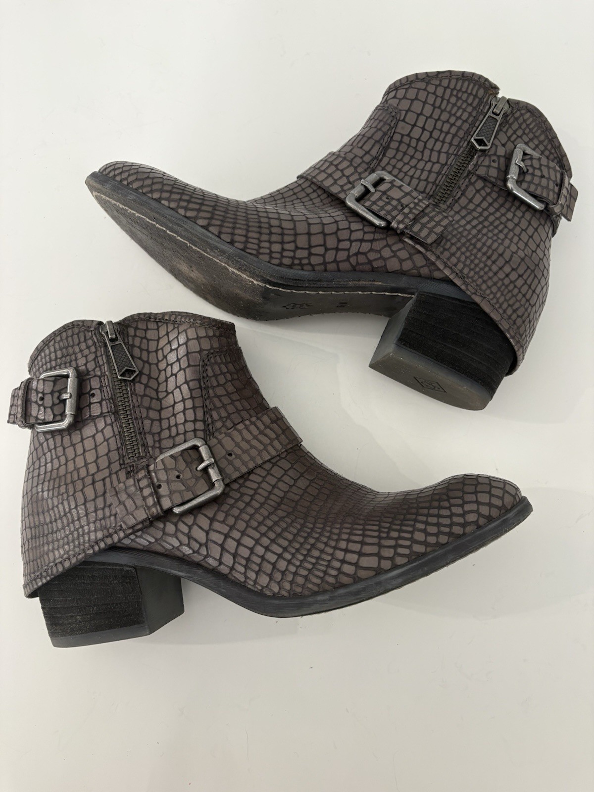 Western DONALD J PLINER Python-Embossed Leather Z… - image 18