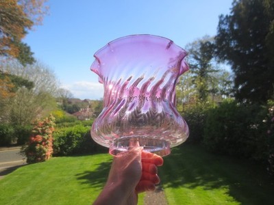 HERVORRAGENDER VINTAGE CRANBERRY WIRBELNDER GLAS DUPLEX TULPE ÖLLAMPENSCHIRM