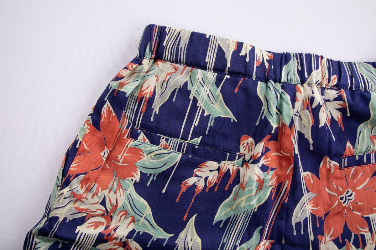 パンツ CHRISTIAN DADA LIQUIDATED ALOHA SHORTS New $165 CHRISTIAN DADA Blue Liquidated Aloha Cupro Cotton