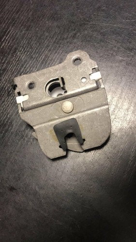 BMW 3 E90 330 i Motorhaubenschloss 7142261 3.0 Benzin 190kw 2007 11243909