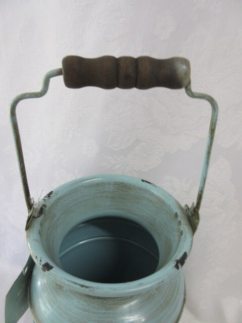 Picture 3 of 8