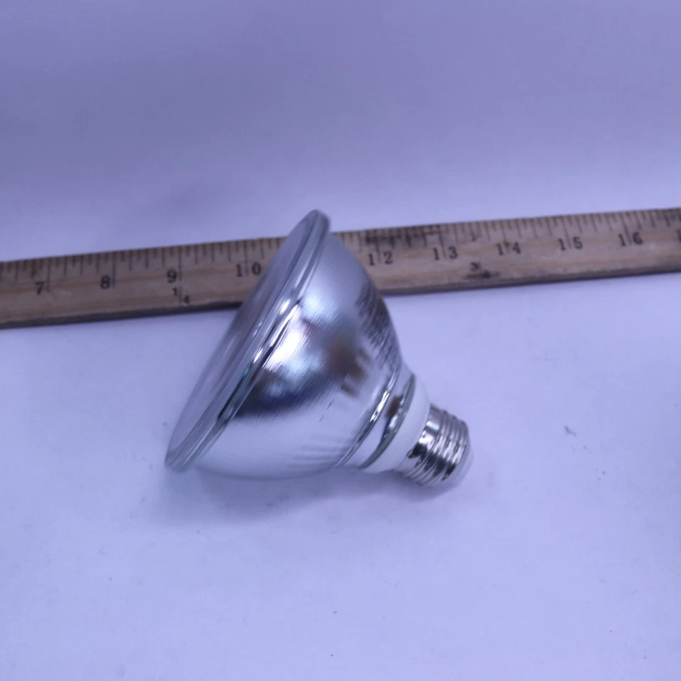 Philips PAR30 E26 Medium LED Bulb Bright White 75 Watt Equivalence 9290031189 - Image 3 of 4