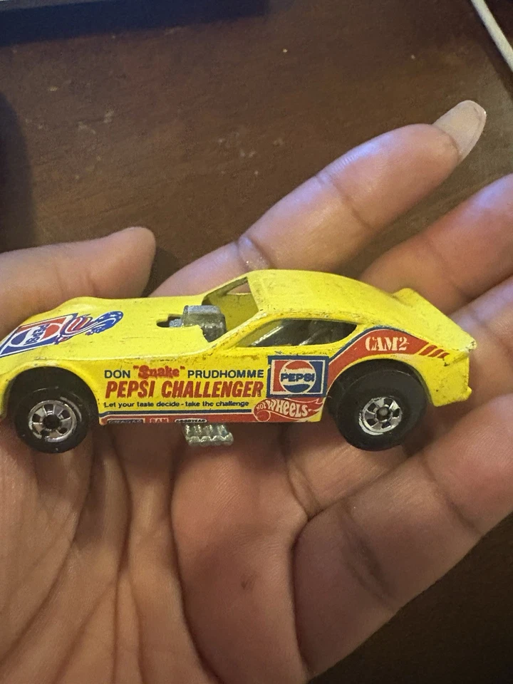 Coche divertido vintage Pepsi Challenger amarillo Don Snake Hong Kong 1982 y Foto 3 de 4