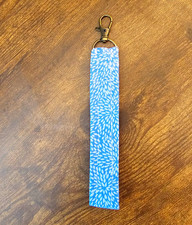 Blue White Floral Fabric Wristlet Key Chain Key Fob w/ Metal Swivel Clasp