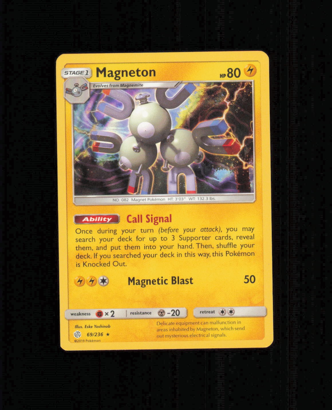 Magneton 69/236 Cosmic Eclipse Holo Lightly Played