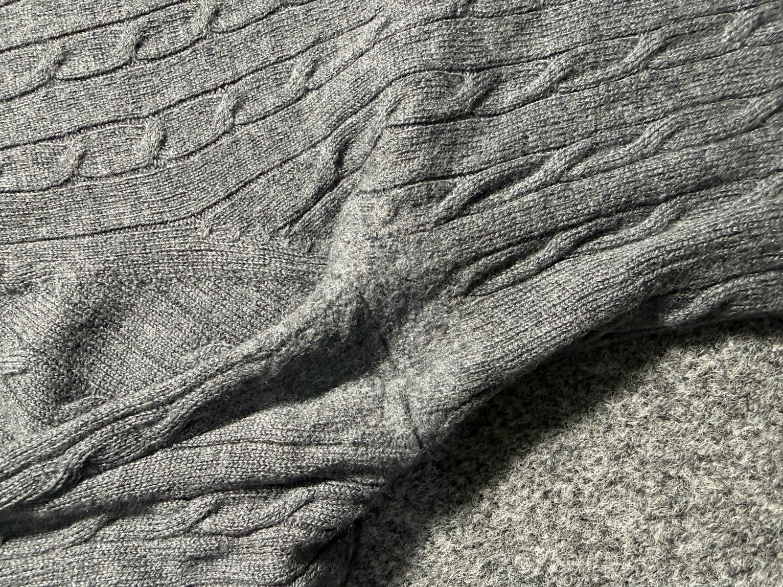 Pendleton Women’s Small Gray Cable Knit Sweater M… - image 4